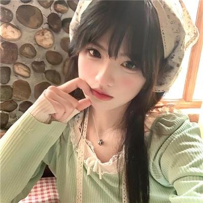 圈养的妇女